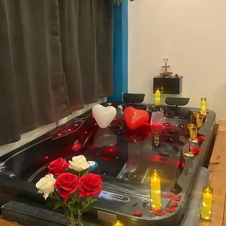 2 Avec Jacuzzi