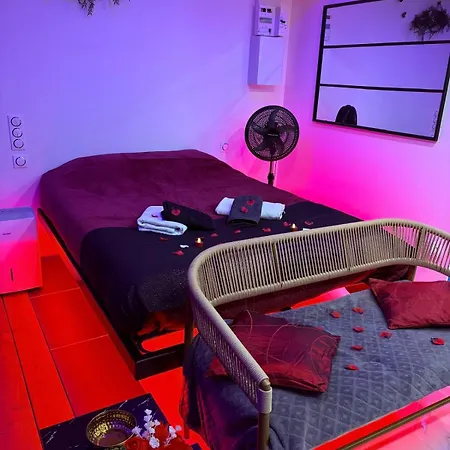 2 Avec Jacuzzi Agde