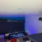 2 Avec Jacuzzi Apartment