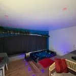 2 Avec Jacuzzi Agde