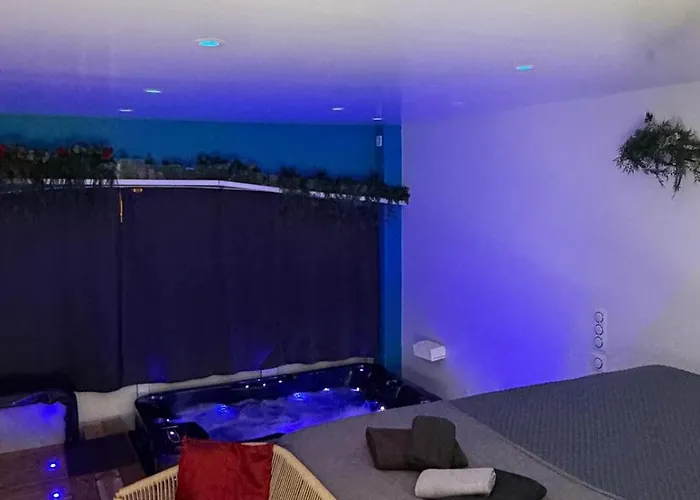 2 Avec Jacuzzi Appartement Agde